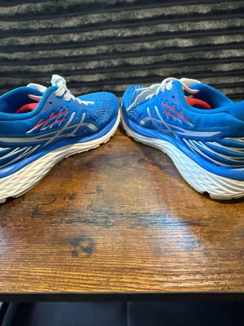 ASICS Women's GEL-Cumulus 21 Retro Tokyo Electric Blue/White - Picture 5 of 7